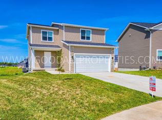 305 NW Morgan Ct, Waukee, IA 50263