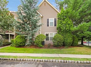 415 Meade Ct #415, East Brunswick, NJ 08816
