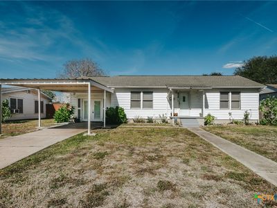 904 E Mistletoe Ave, Victoria, TX, 77901