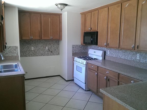 2nd image of 10296 Palm Dr
