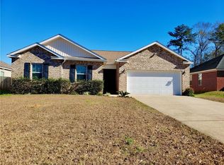 2048 Redpine Dr, Semmes, AL 36575