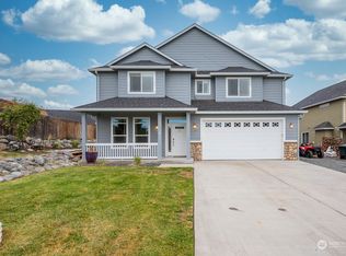 537 S Driftwood Ln, Moses Lake, WA 98837