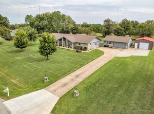11461 S 252nd East Ave, Broken Arrow, OK 74014