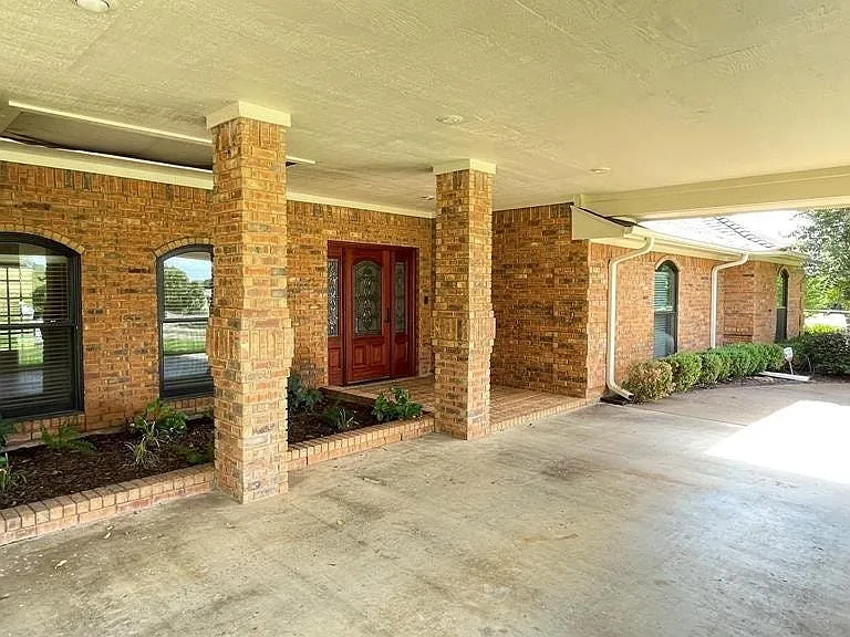 6340 Grauton Dr — Photo 47