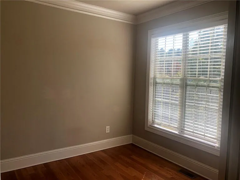 10240 Billings Pointe — Photo 34