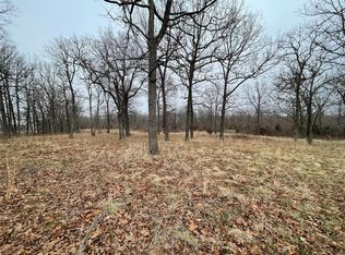 32037 Orchard Dr, Lebanon, MO 65536