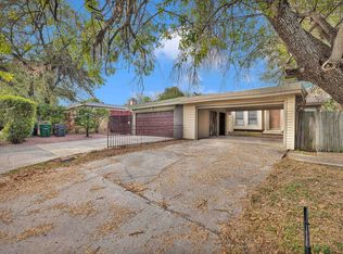 1325 Bayou Dr, San Antonio, TX 78245