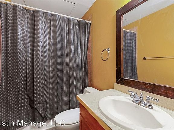 4th image of 708 Graham Pl APT 101