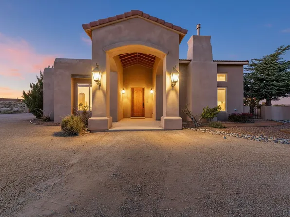 6533 Nagoya Rd NE, Rio Rancho, NM 87144