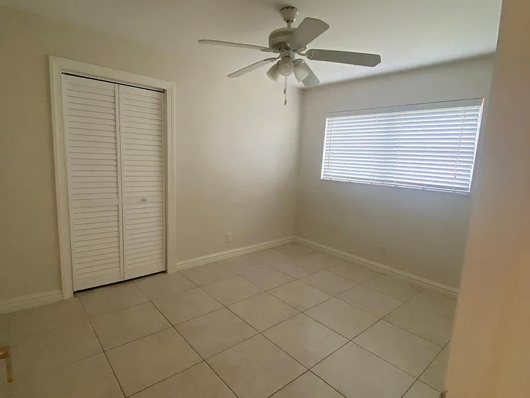 301 Nottingham Blvd — Photo 6