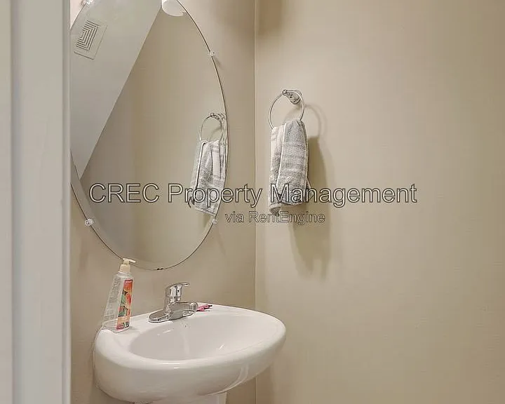 1157 Leary St — Photo 13