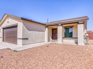 948 Villa Seca Dr, Horizon City, TX 79928