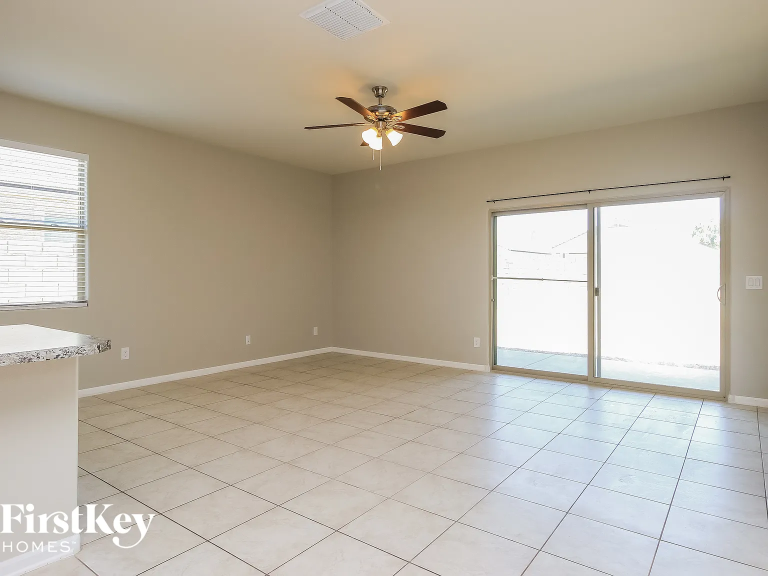 3 bed, 2.0 bath, 1542 sqft, $1,870 — Photo 4