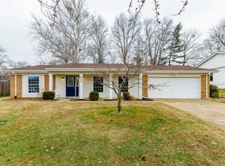 217 Cool Meadows Dr, Ballwin, MO