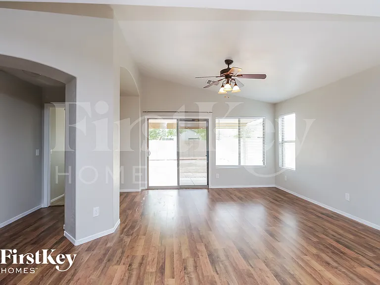 2641 W Prospector Way — Photo 3