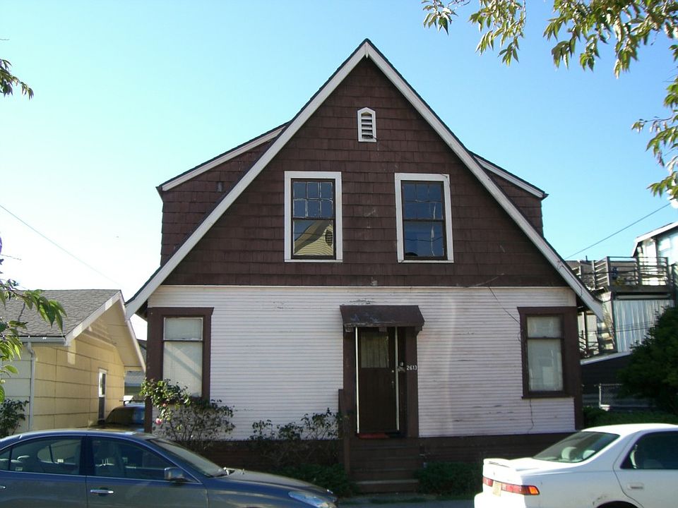 2nd image of 2613 Marine Ave SW