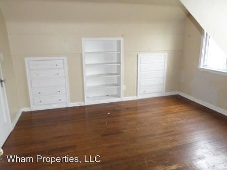 2nd image of 1731 De Armand Ave