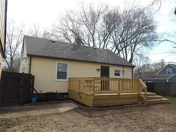 5th image of 7921 Harrington Ave