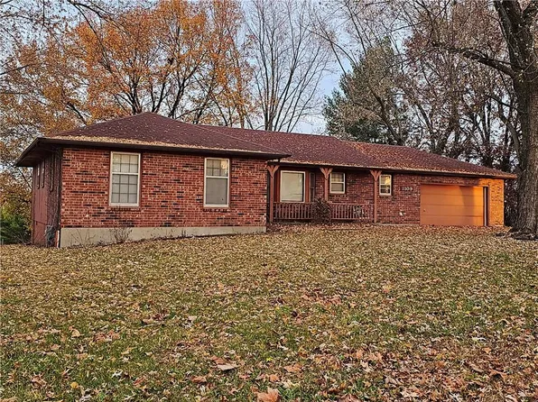 1109 Southview St, Richmond, MO 64085