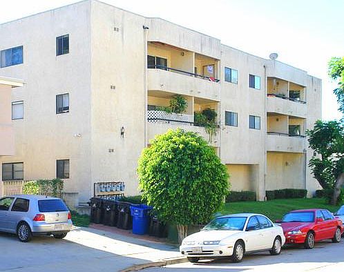 1st image of 818 Tularosa Dr #5