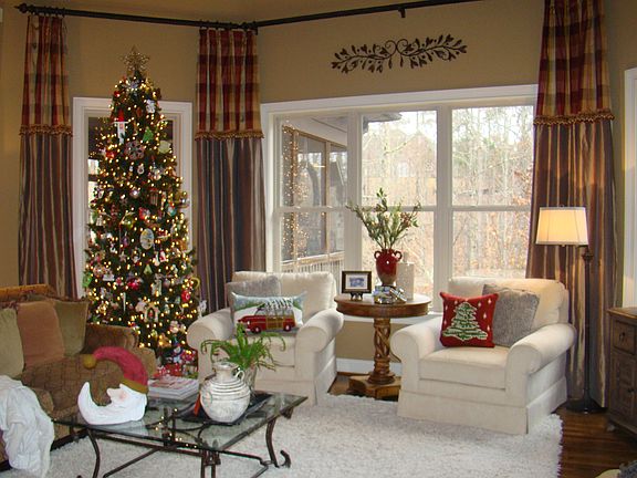 5th image of 150 Waterford Cir