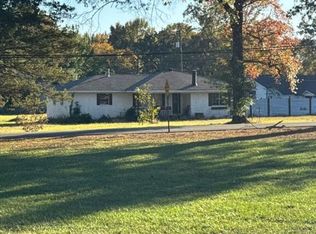 1301 E Main St, Cabot, AR 72023