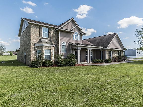 2nd image of 805 Pope Dr