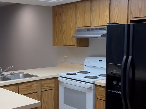 4th image of 6436 Reflections Dr APT A