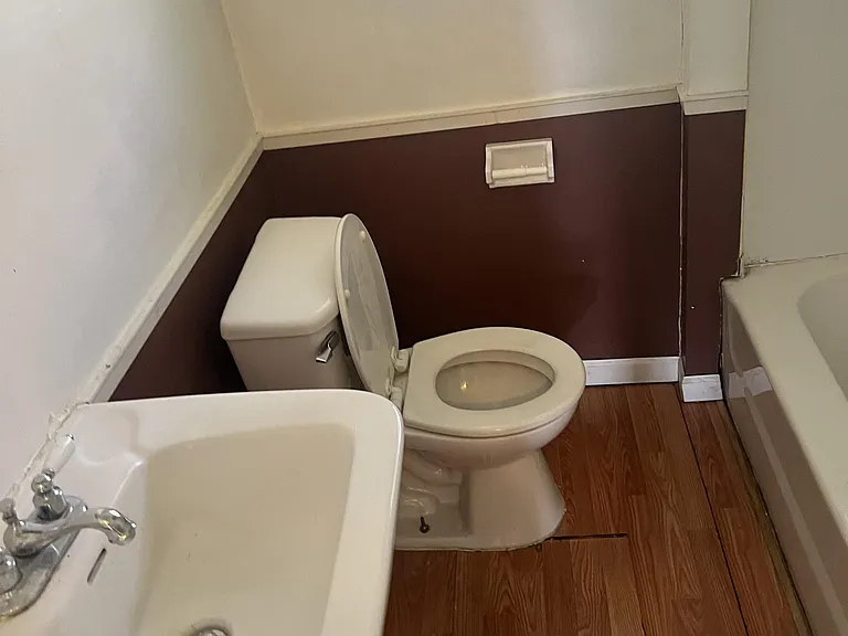 1222 Broadway Ave #1 — Photo 7