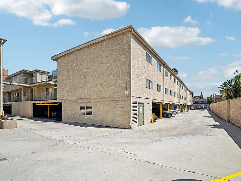 Marlindo Apartments — Photo 9