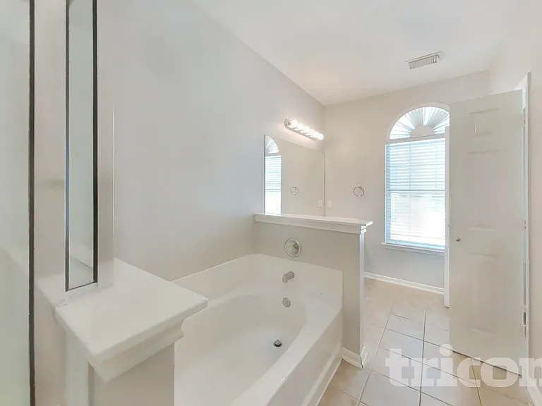 3135 Lavender Candle Dr — Photo 9