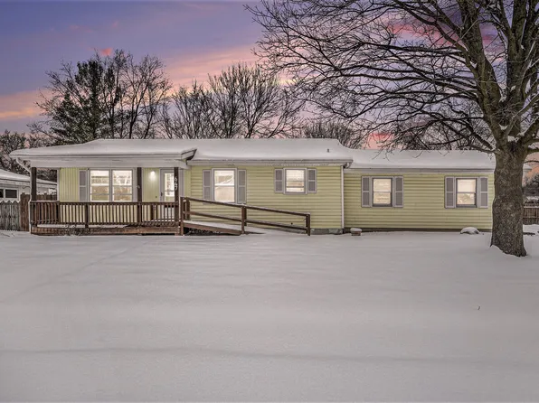 647 Saint Clair Ave NW, Grand Rapids, MI 49534