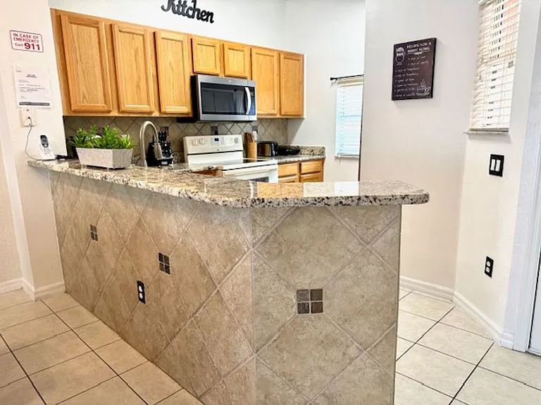 3118 Yellow Lantana Ln — Photo 5