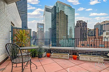 Rented by Fox Residential Group