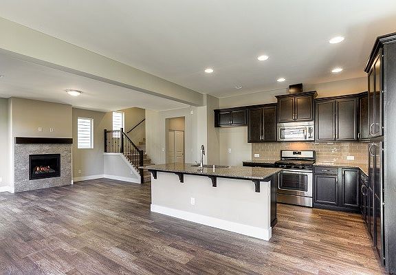 2nd image of 2215 Tucker Dr #81