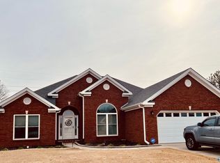 2910 Legacy Dr SW, Decatur, AL 35603