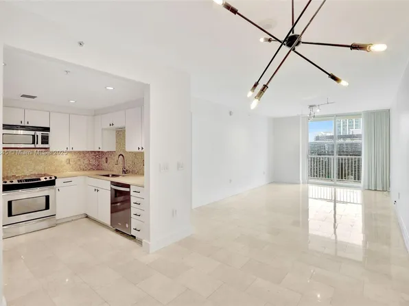 1250 S Miami Ave APT 2206, Miami, FL 33130