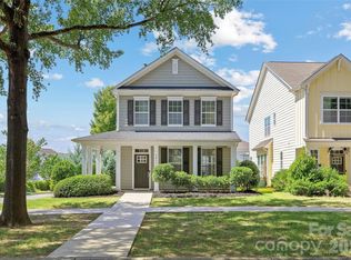 2411 Double Oaks Rd, Charlotte, NC 28206