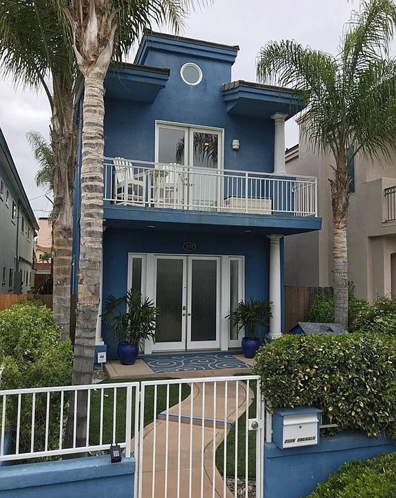 1st image of 2056 Emerald St