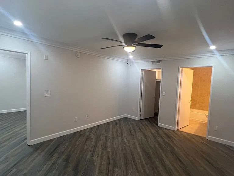 Acre Heights Apartments — Photo 105