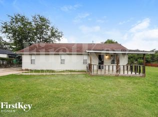 6244 Hartman Rd, Forest Hill, TX 76119