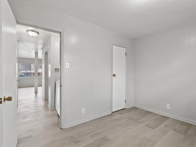 141 Delmont Dr #141 — Photo 16
