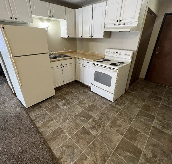 Daybreak Place — Photo 6