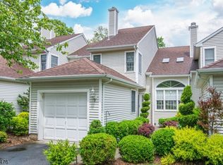 2 Jeremy Ct, Lincoln Park, NJ 07035