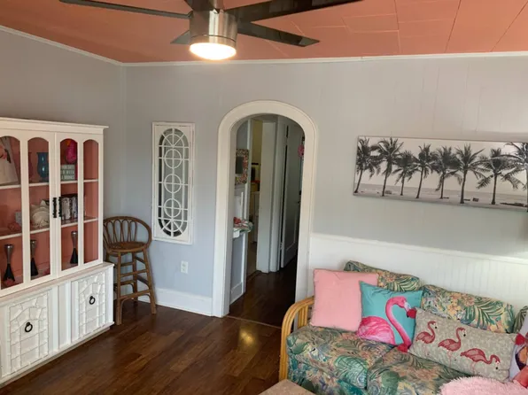 2319 Bernardo De Galvez Ave #Id1589274p, Galveston, TX 77550