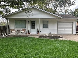 322 N Vermont St, Iola, KS 66749