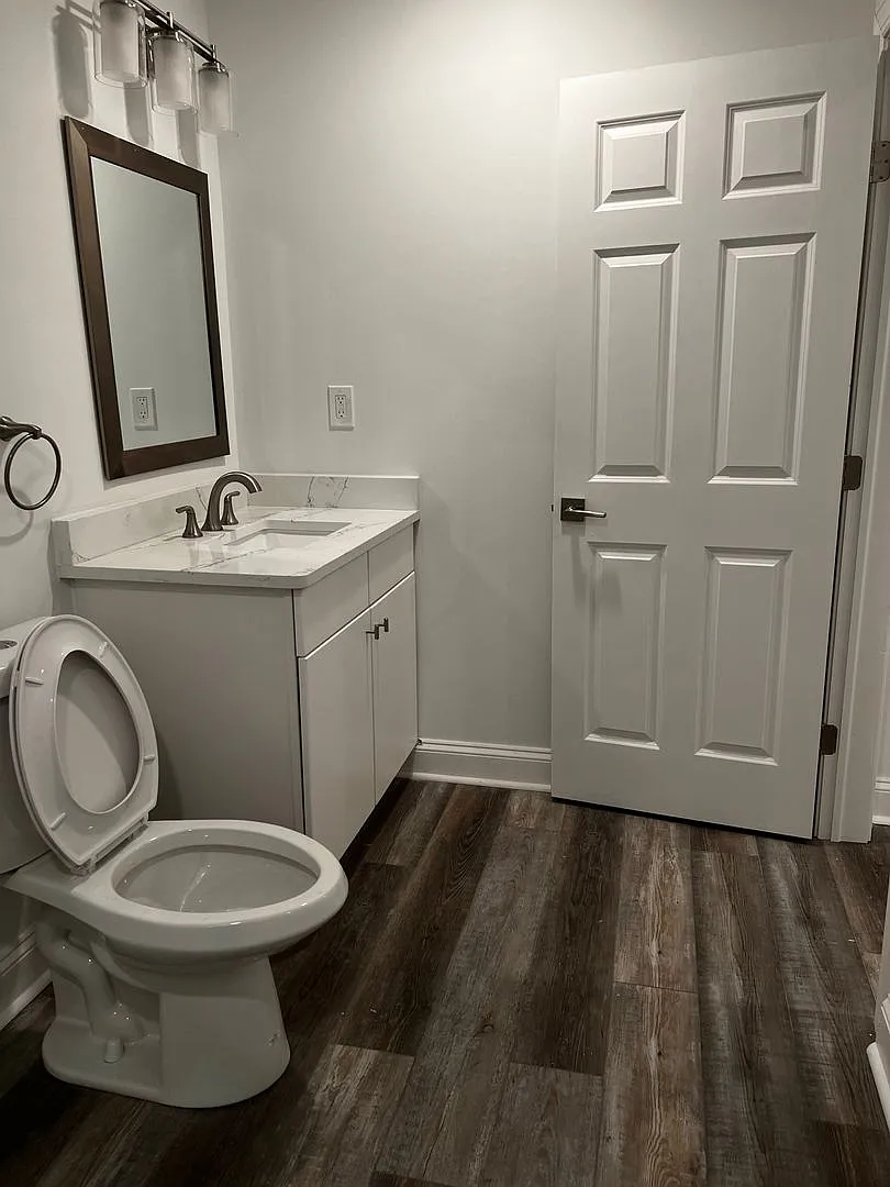 6800 Market Residential — Photo 3