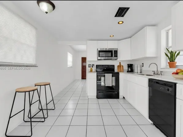 321 SW 1st Ct #K-4, Pompano Beach, FL 33060