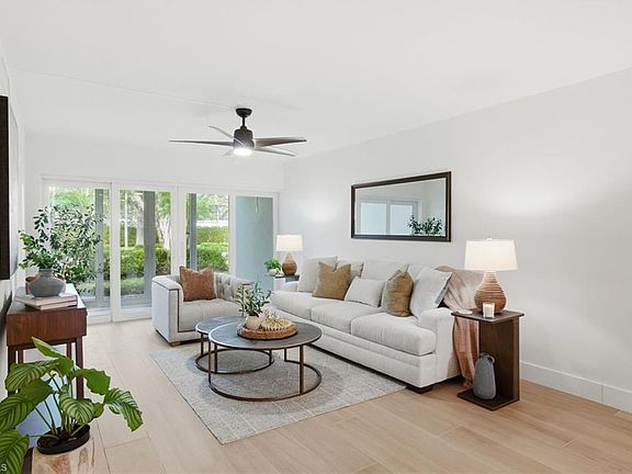 3rd image of 268 Banyan BLVD #268