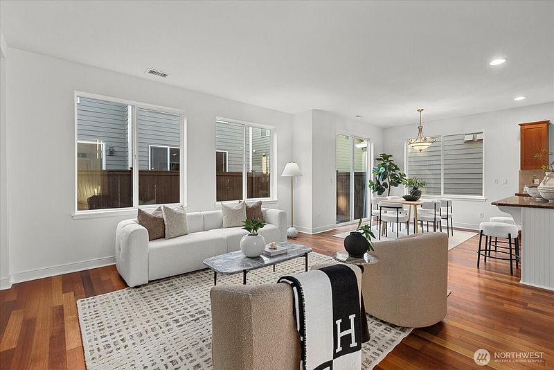 5th image of 3608 182nd Street SE